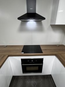 Delta U shaped Kitchen 3